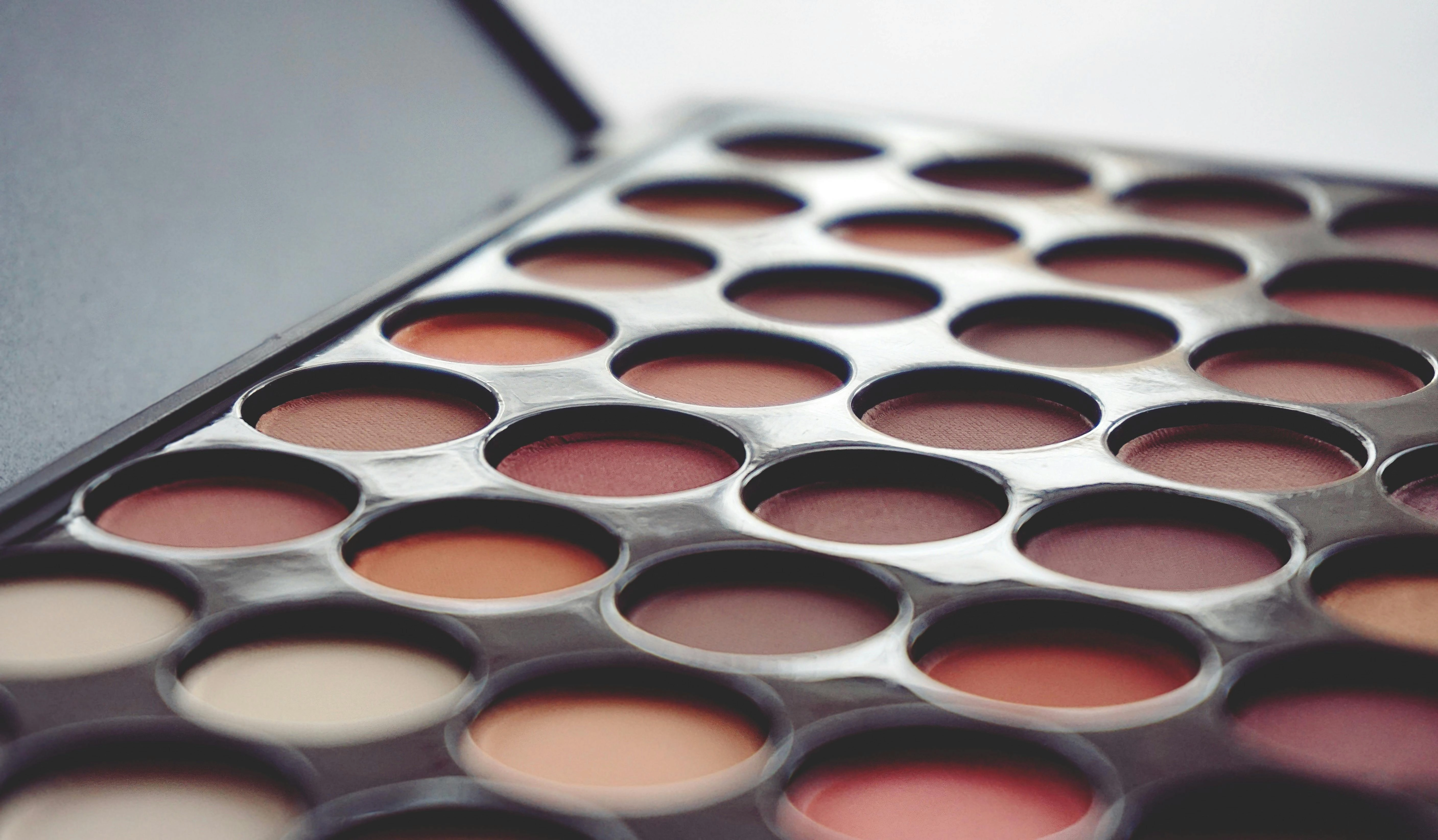 Eyeshadow Palette with Brush Eyeshadow Palette with Brush