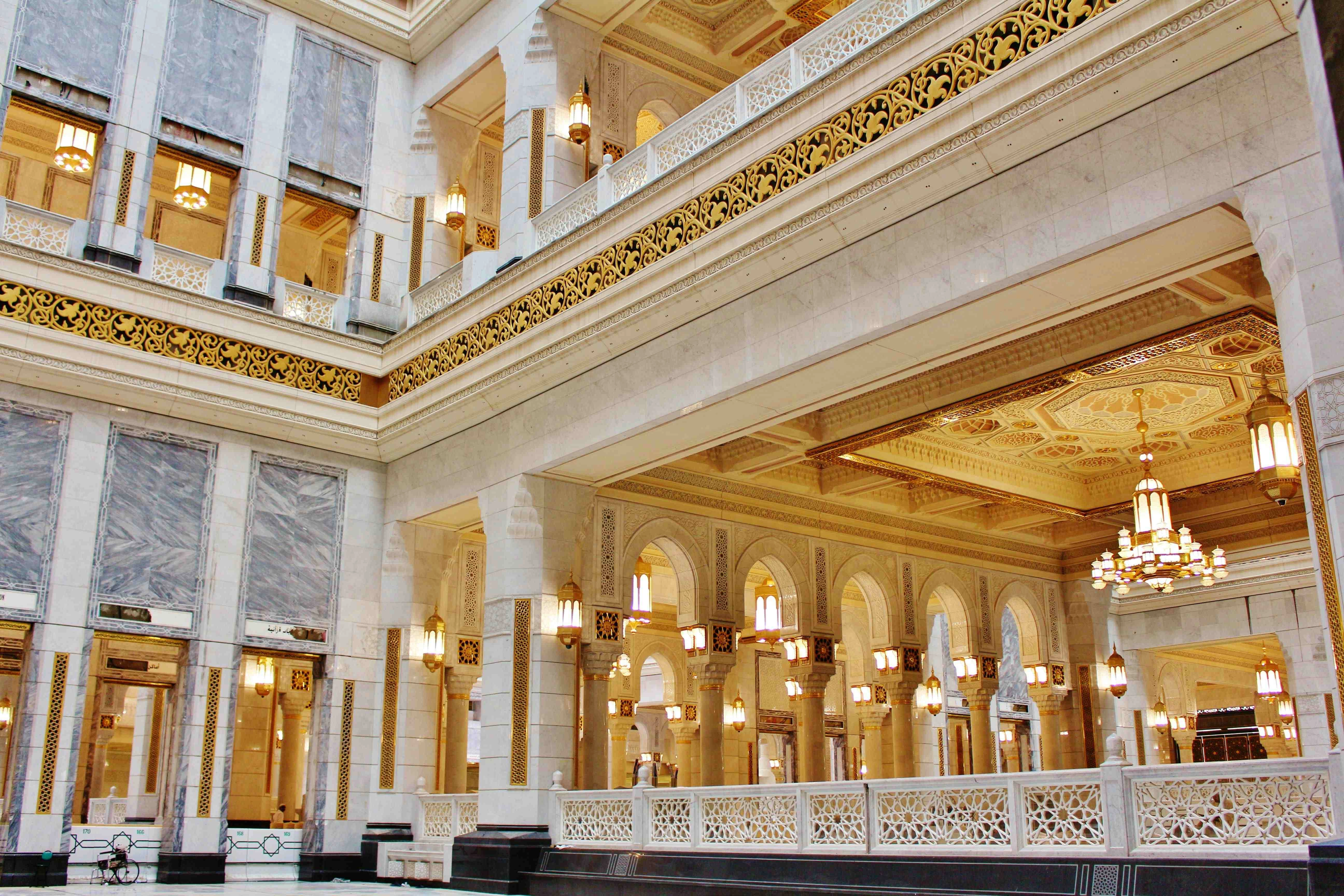 Opulent Islamic-Inspired Palace Interior
