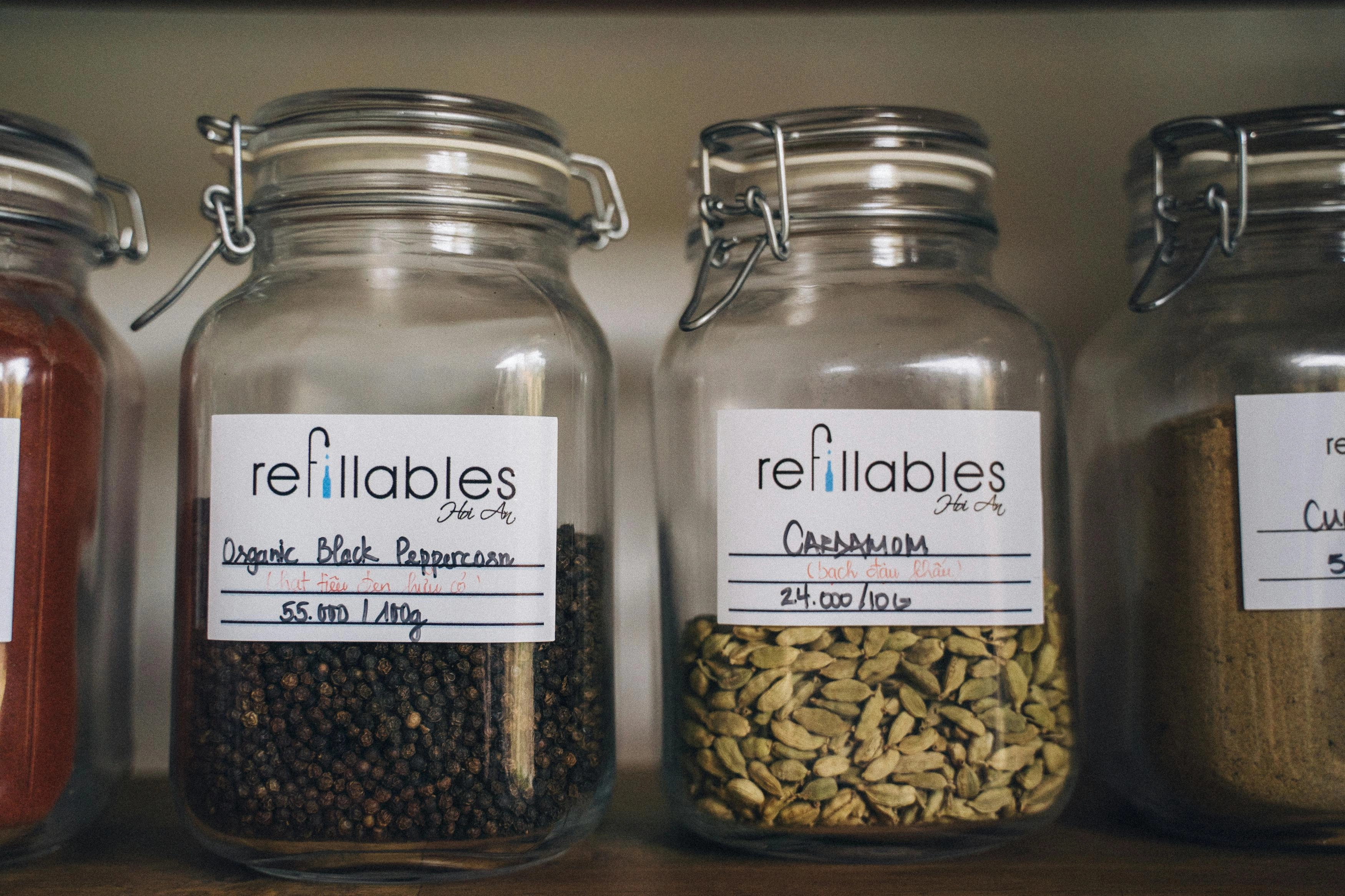 Refillable Spice Storage Jars