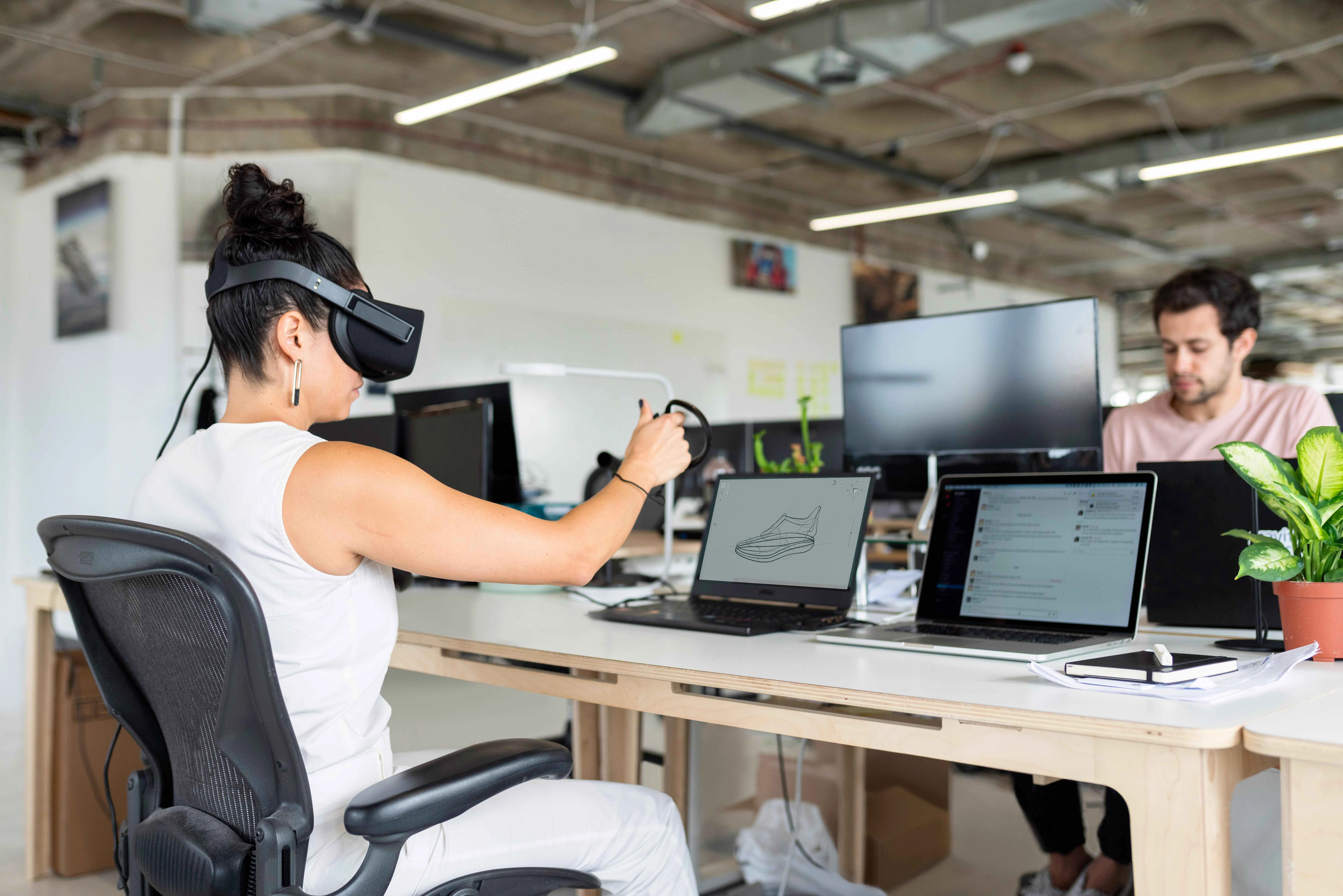 VR Design in Modern Office VR Design in Modern Office