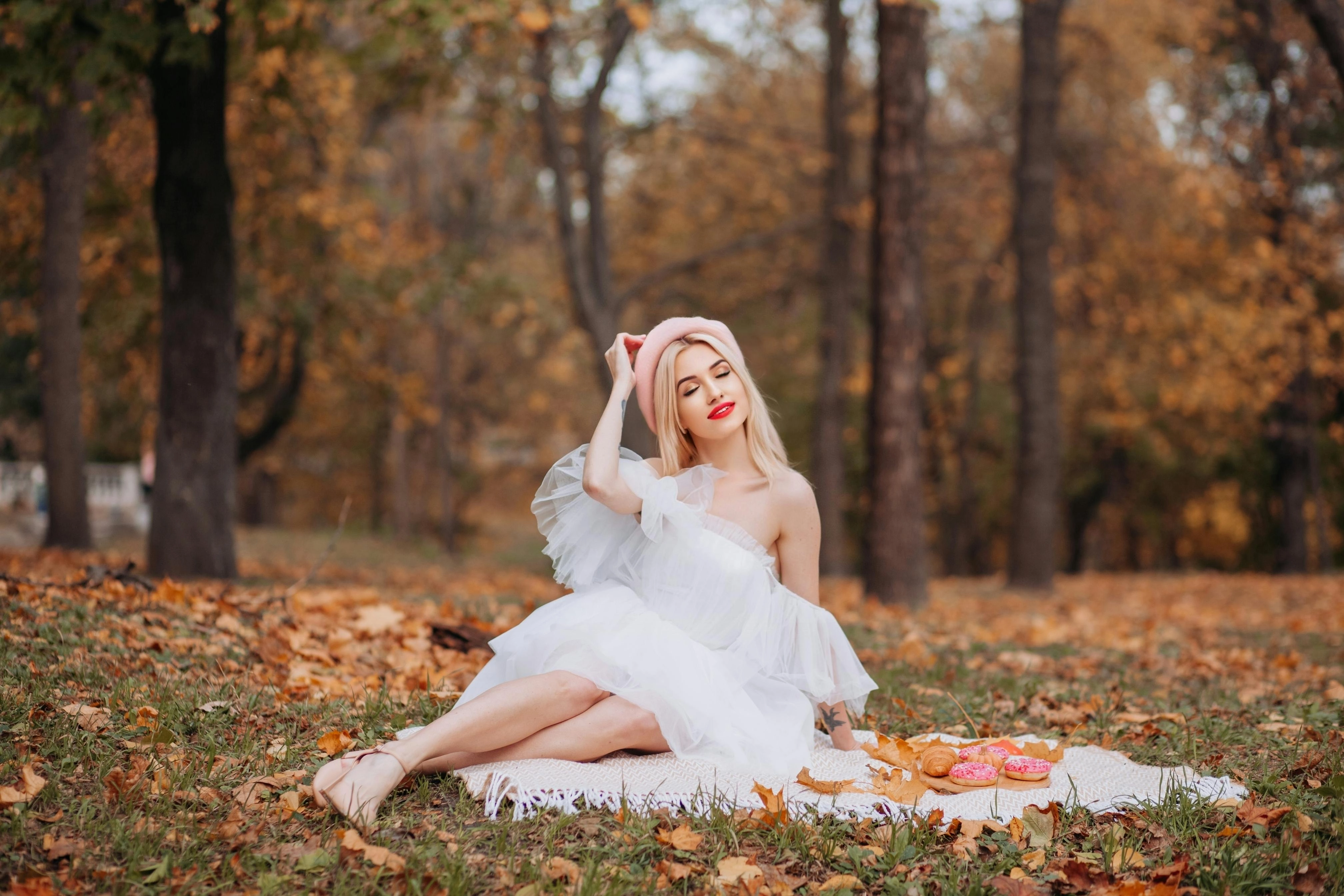 Autumn Picnic Wedding Dress