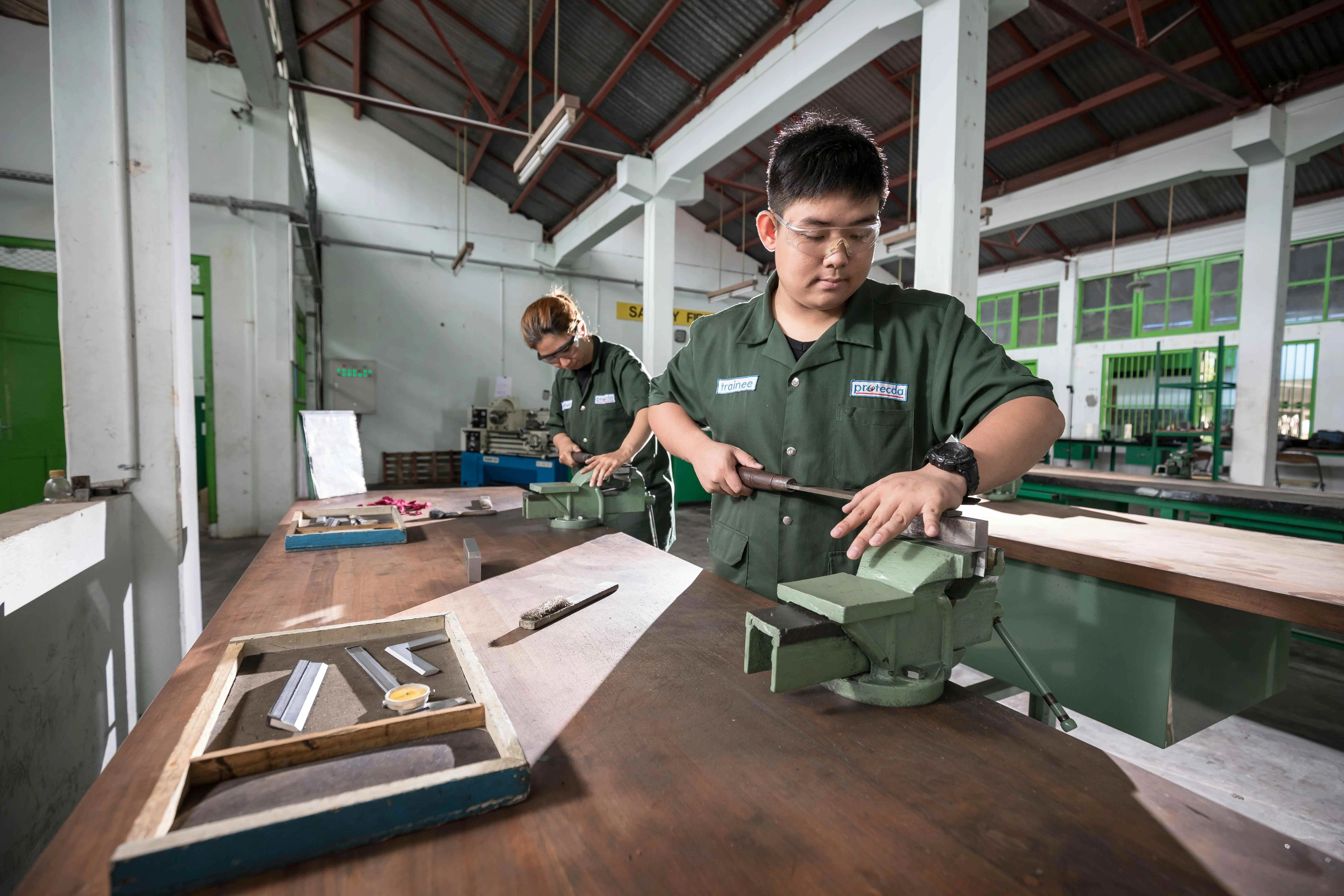Workshop Color Sample Industrial Workshop Color Palette, Combinations & Schemes | Octet ...