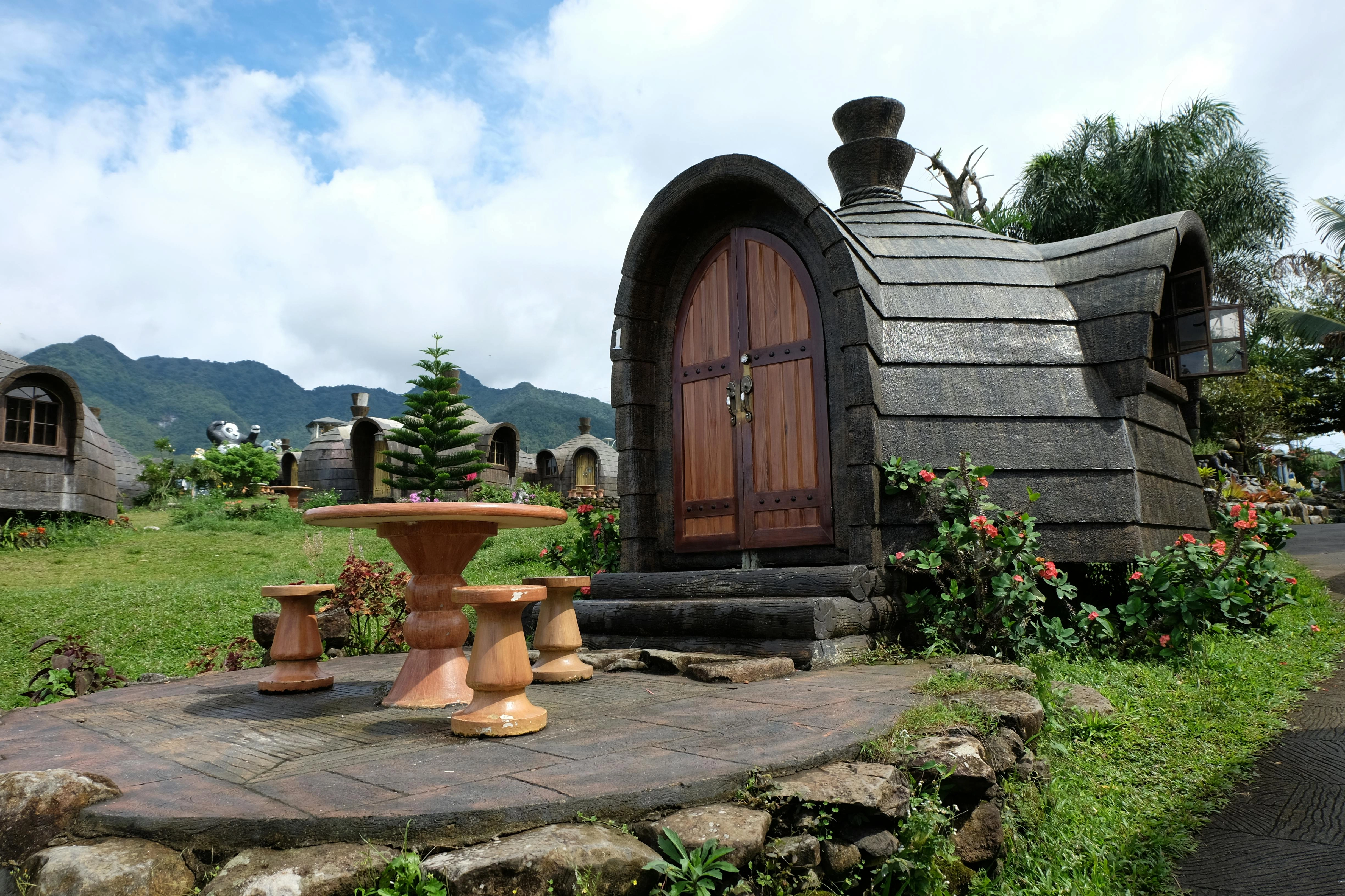 Whimsical Hobbit-Style Cottage Resort Whimsical Hobbit-Style Cottage Resort