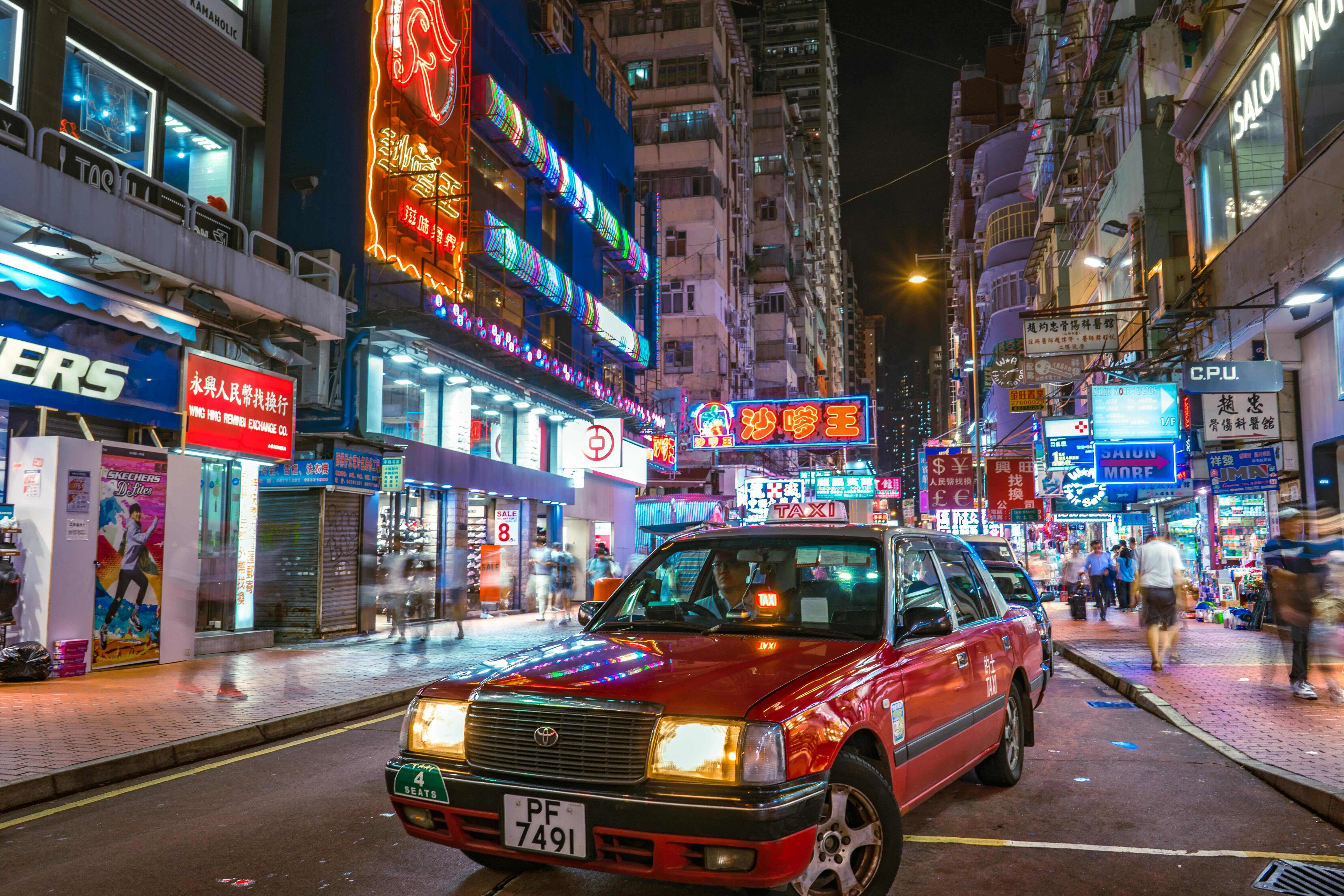 user_47_vibrant-hong-kong-