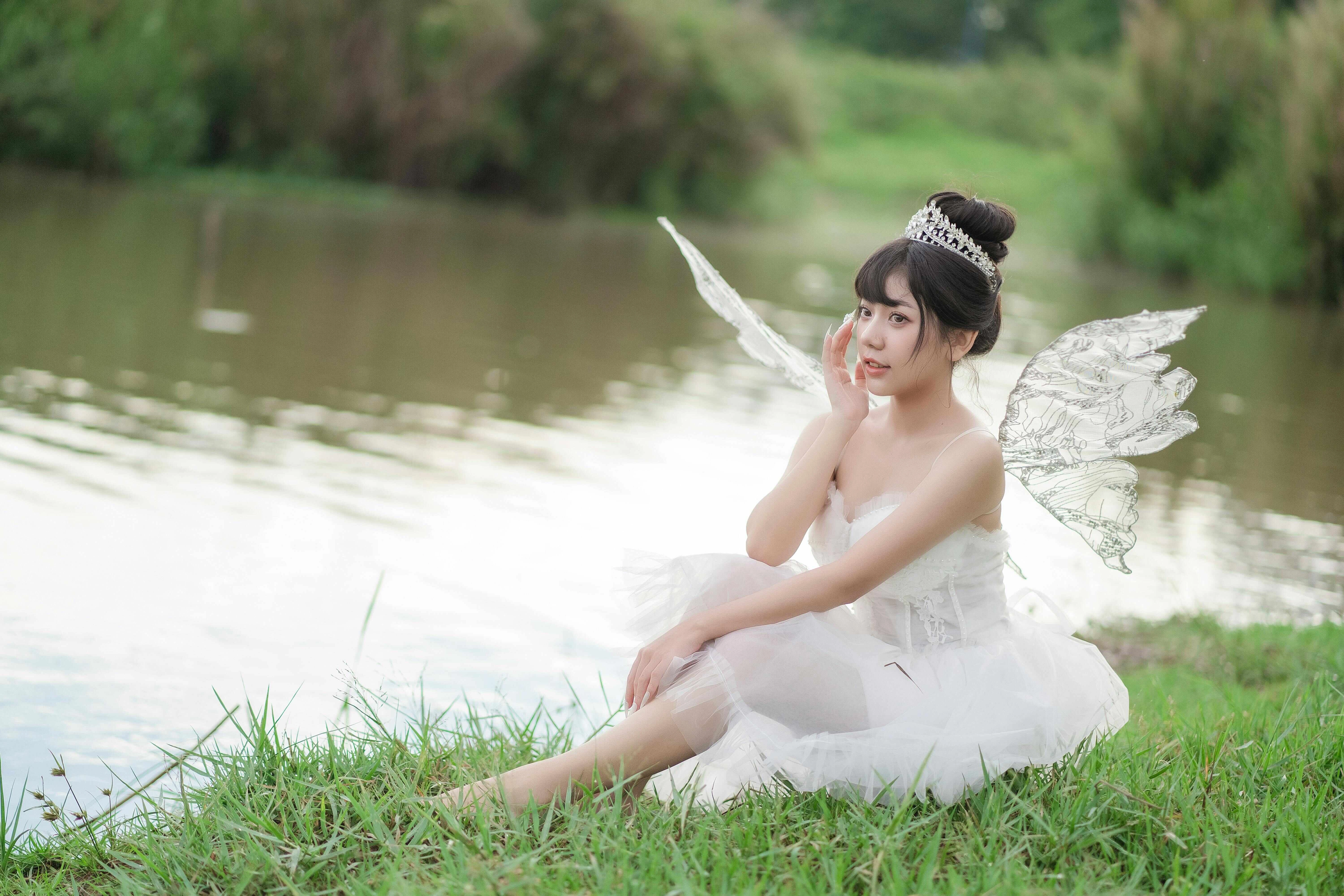 Fairy Princess by Lake Fairy Princess by Lake