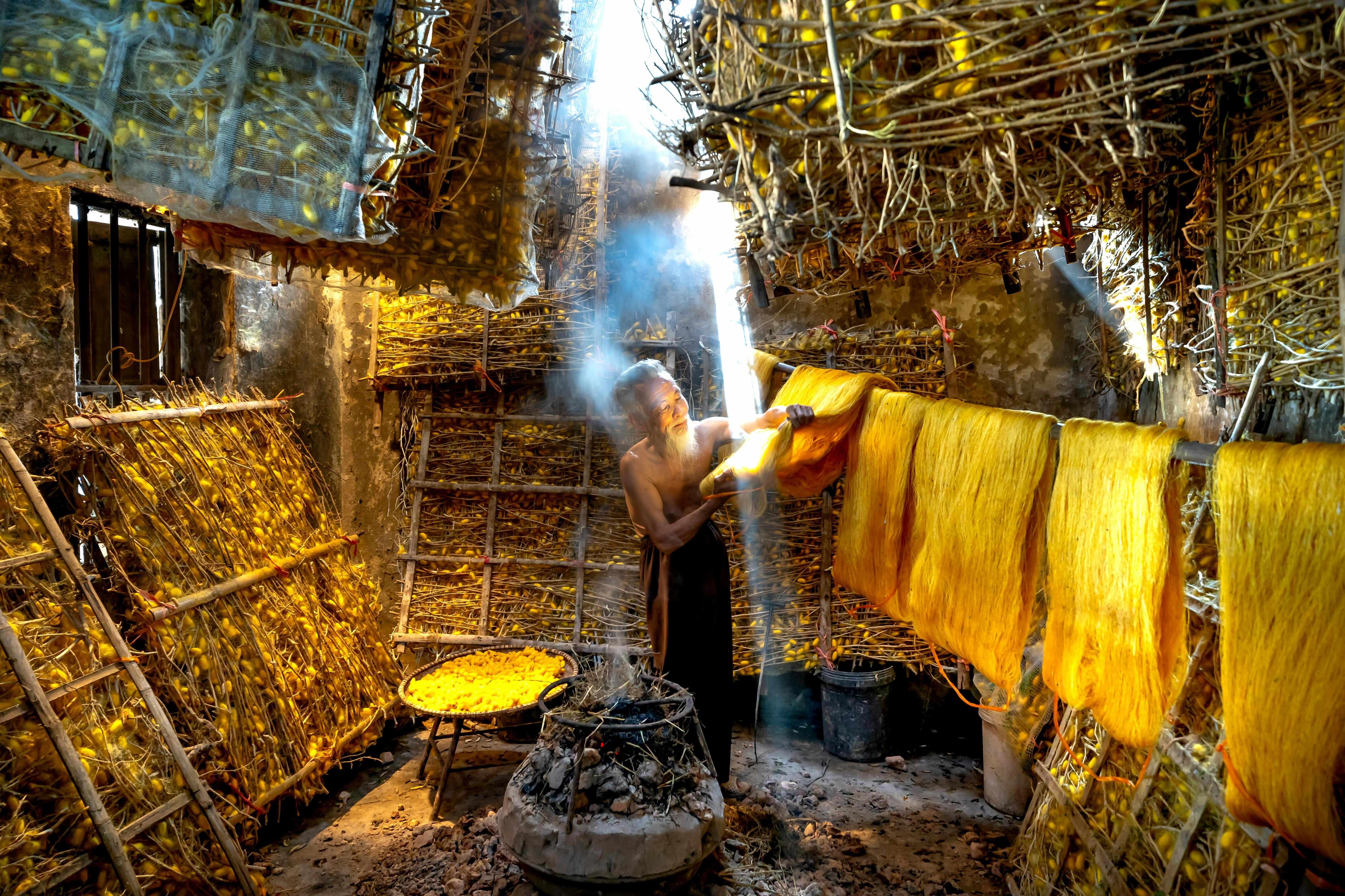 Traditional Silk Dyeing Workshop Traditional Silk Dyeing Workshop