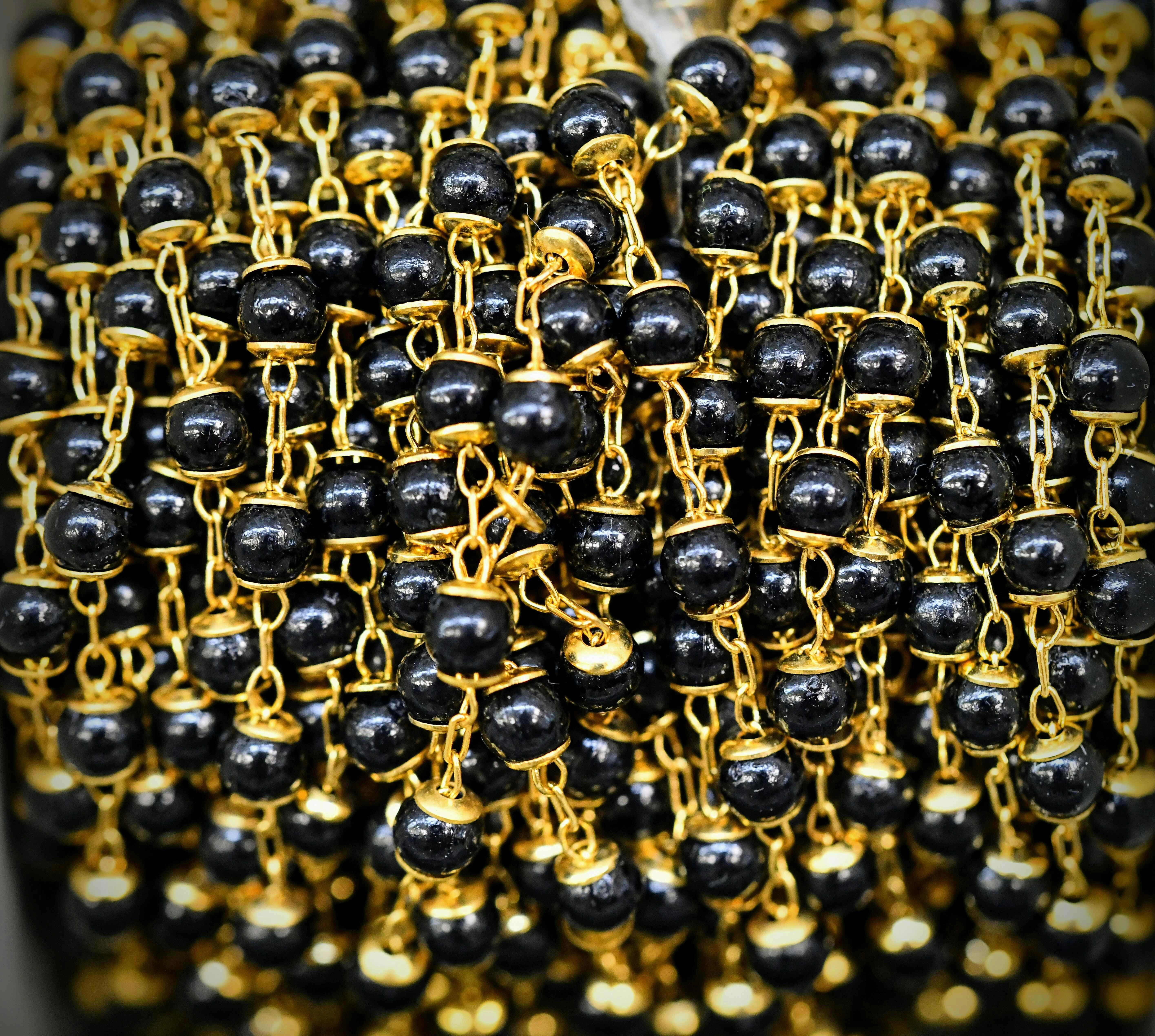Black and Gold Jewelry Chain