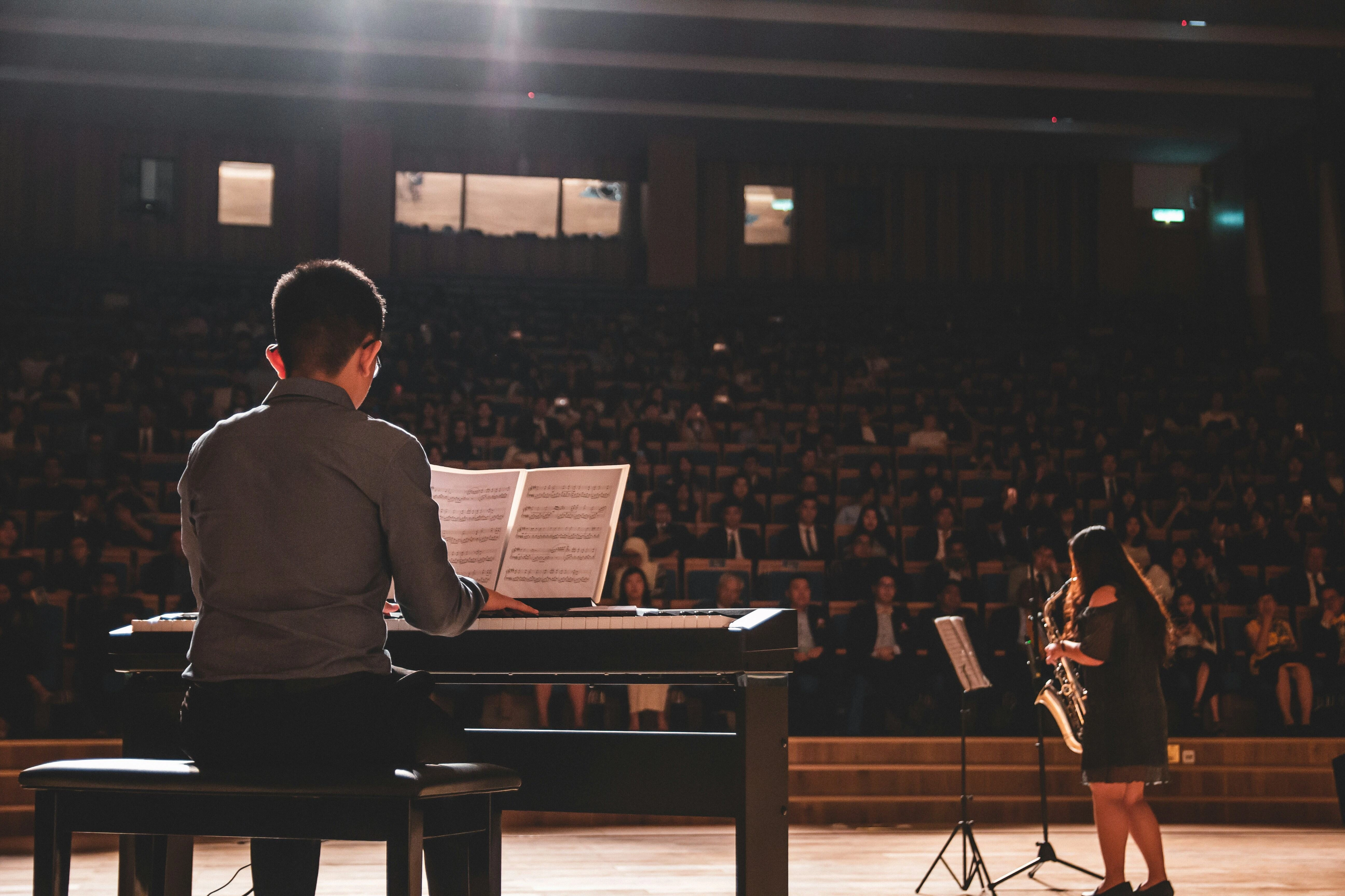 Concert pianist captivates audience Concert pianist captivates audience