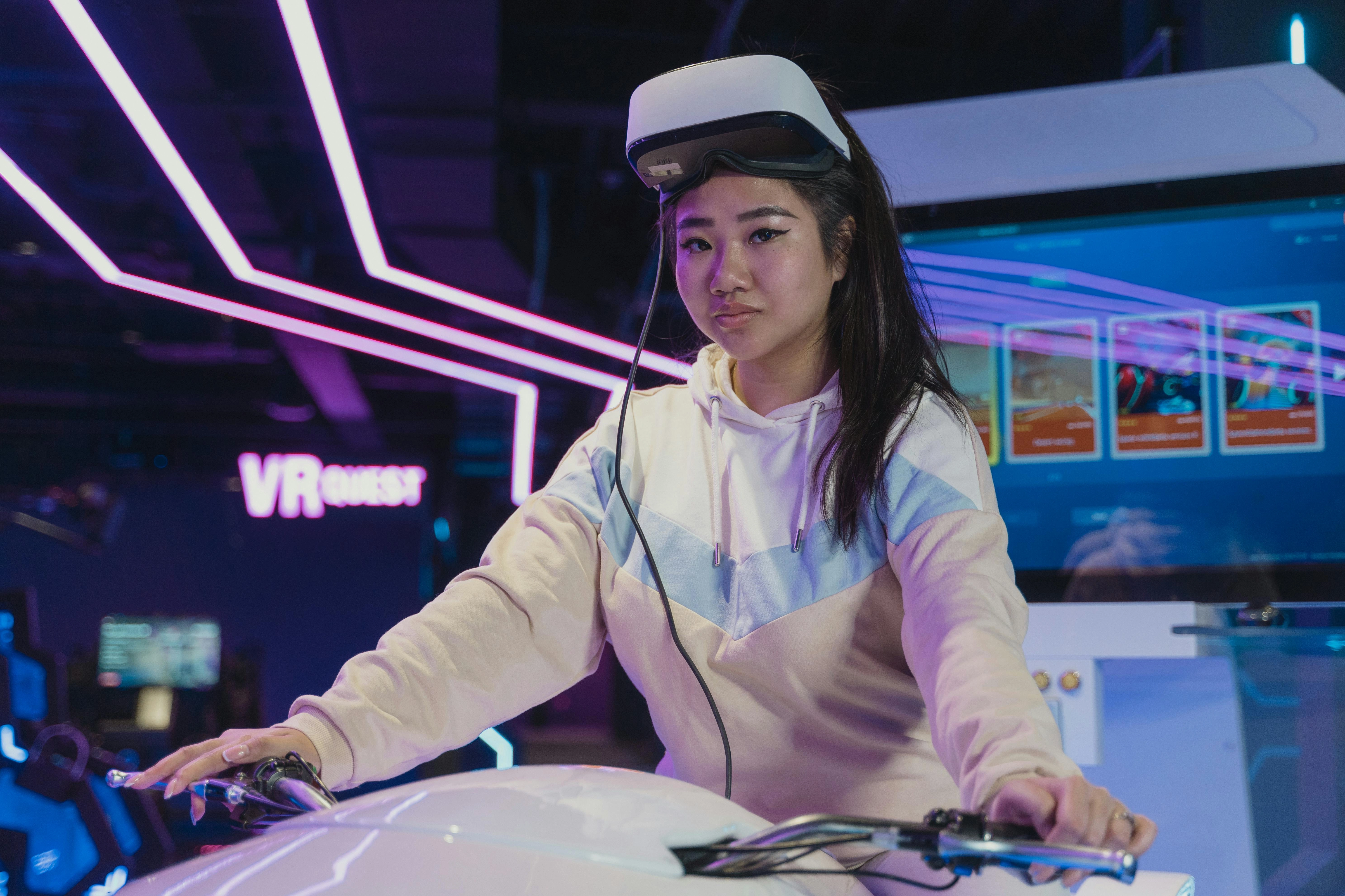 VR Quest Neon Experience VR Quest Neon Experience