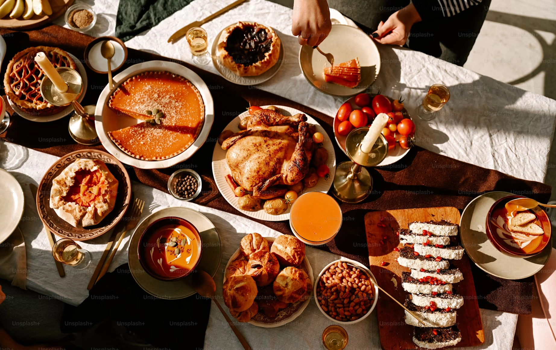 Lavish Thanksgiving Feast Table Lavish Thanksgiving Feast Table