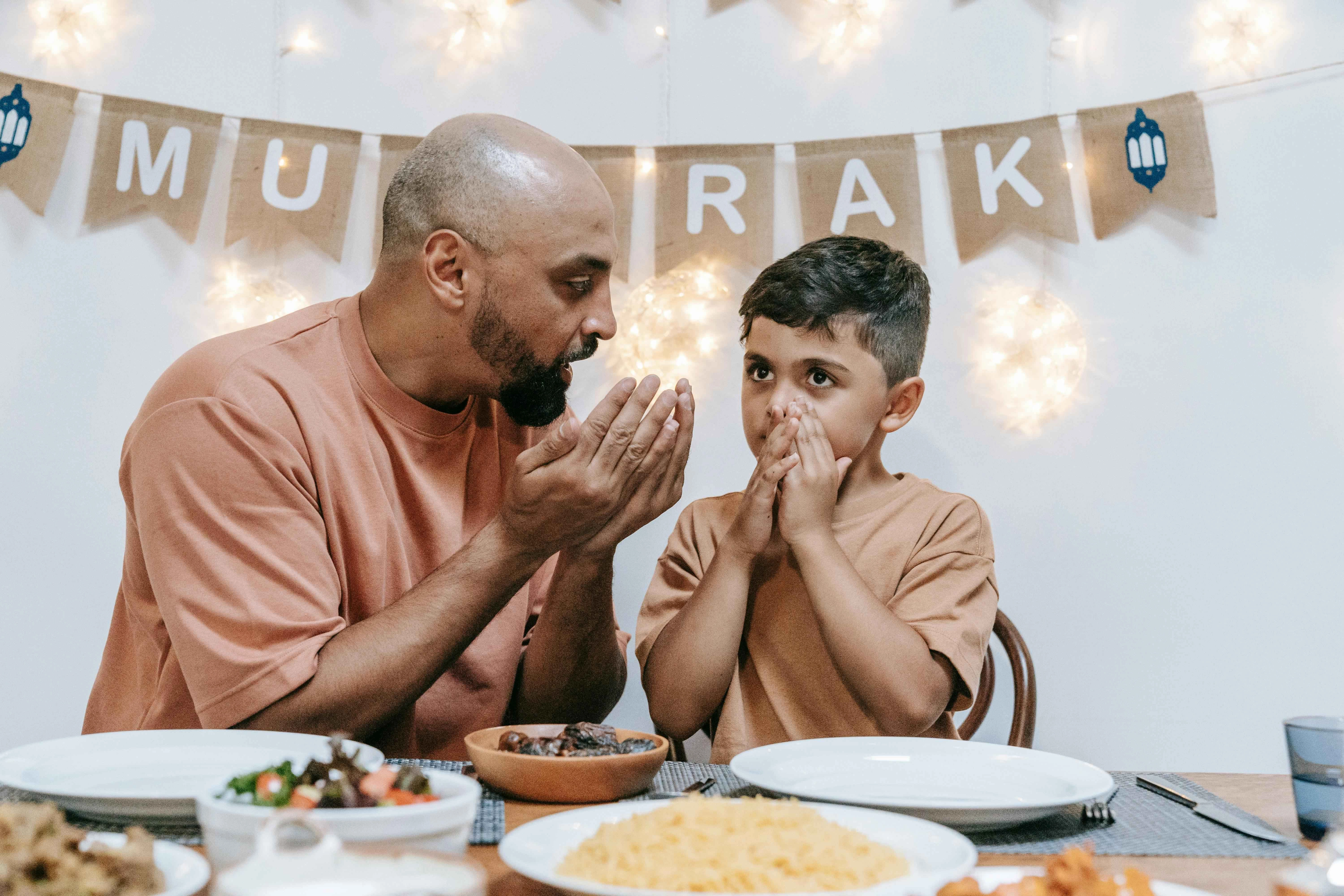 Ramadan family prayer moment Ramadan family prayer moment
