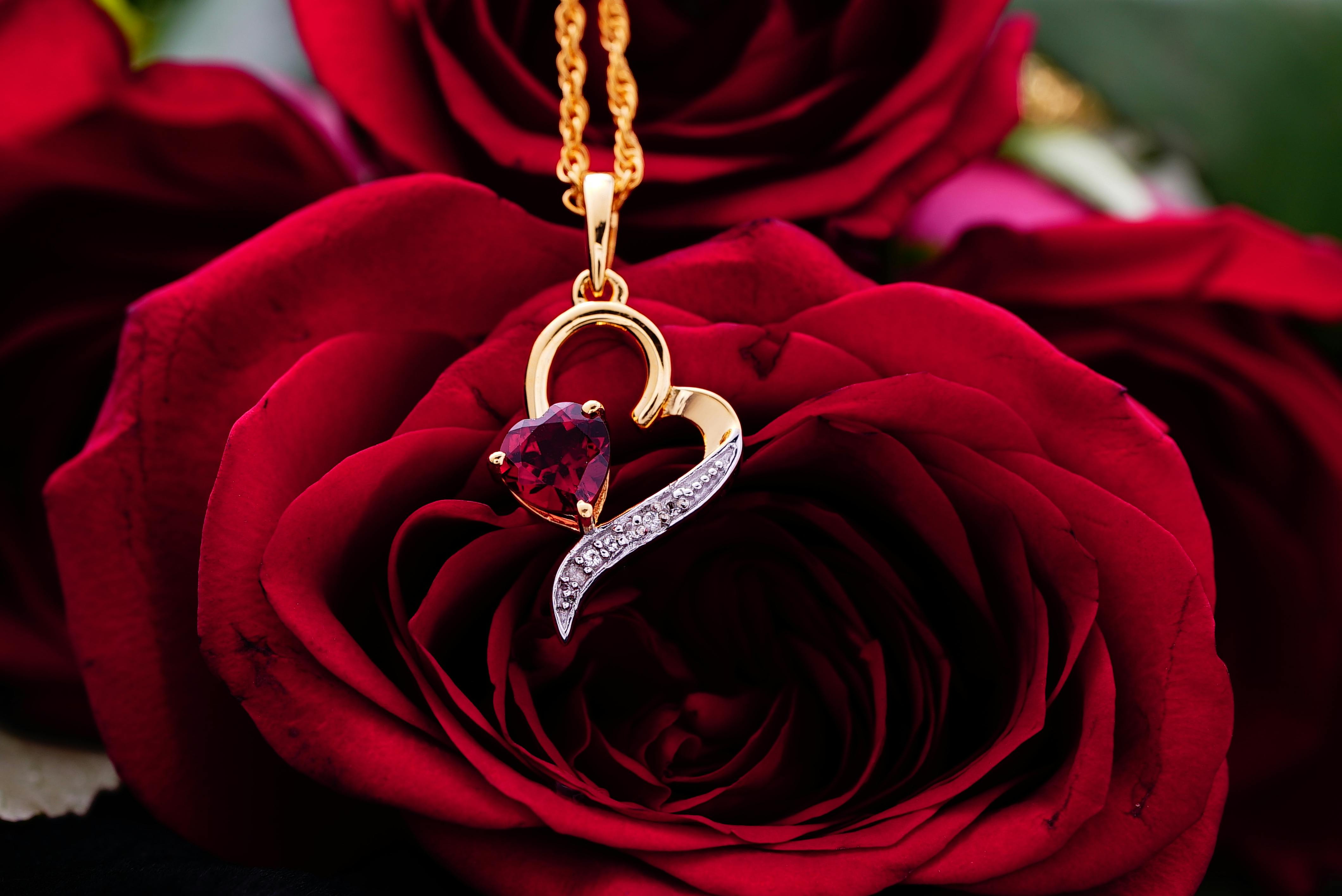 Romantic Heart Pendant on Rose