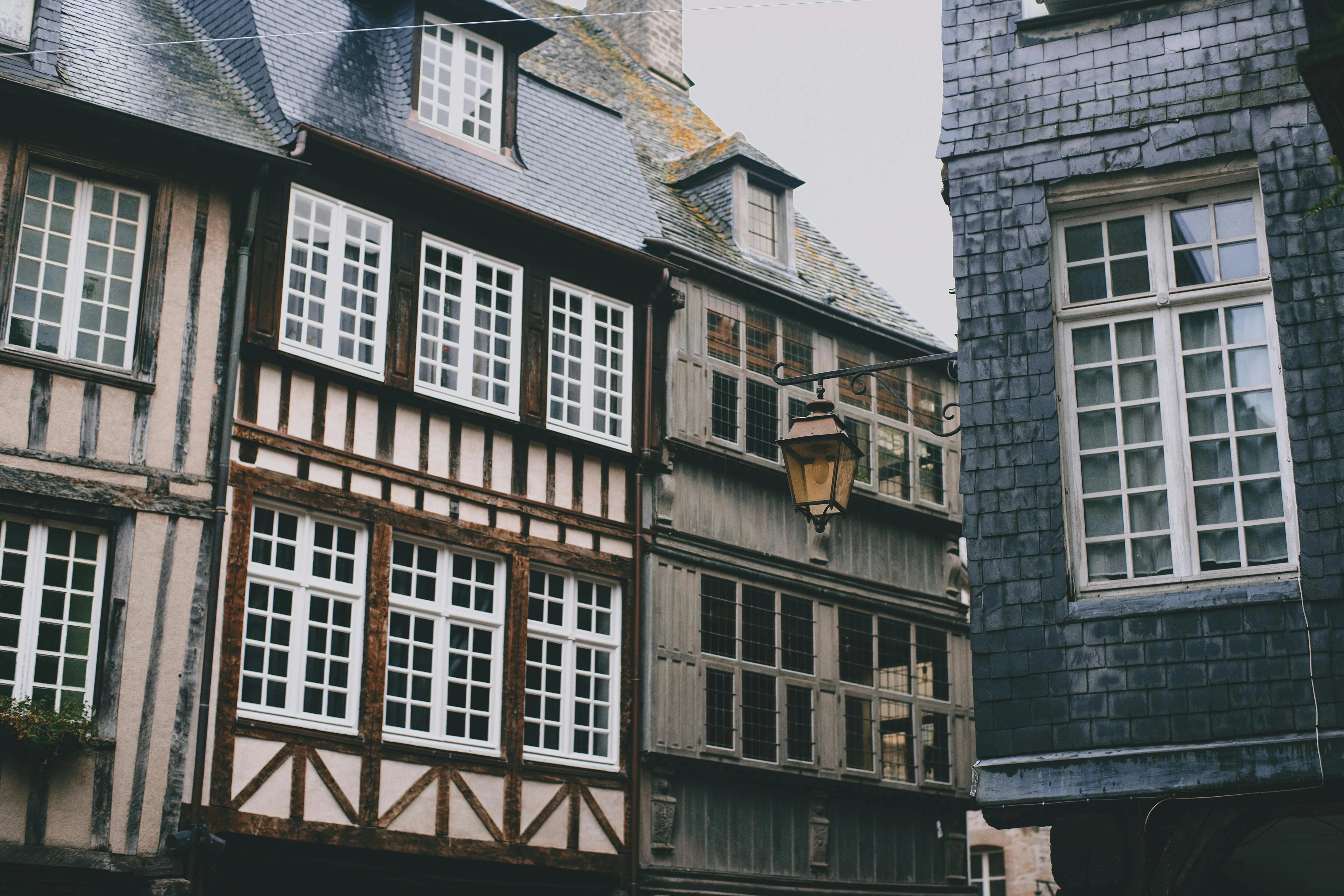 Historic European Townhouses Historic European Townhouses