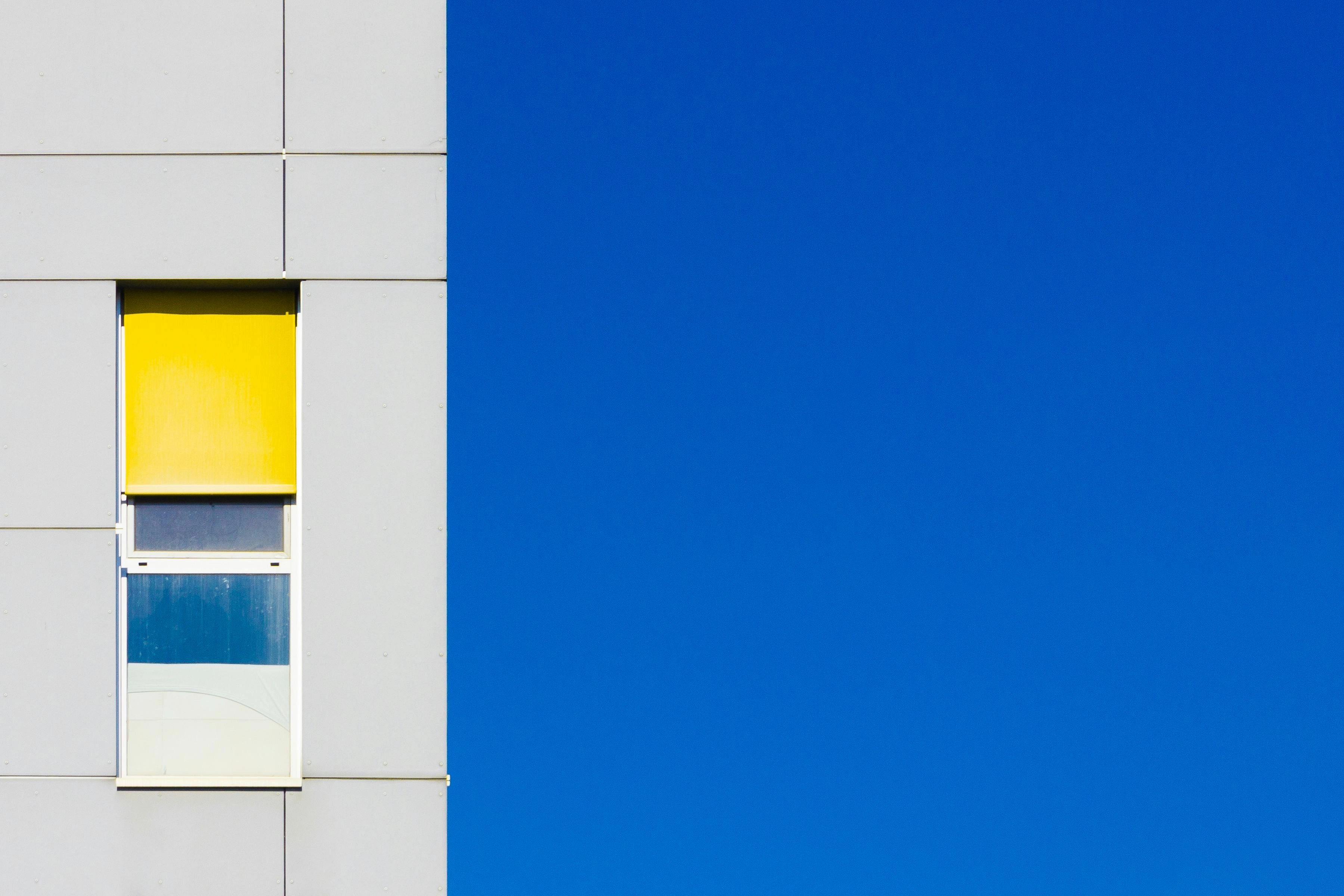 Minimalist Architectural Color Contrast Minimalist Architectural Color Contrast