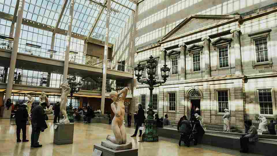 Museum Atrium with Sculptures Museum Atrium with Sculptures
