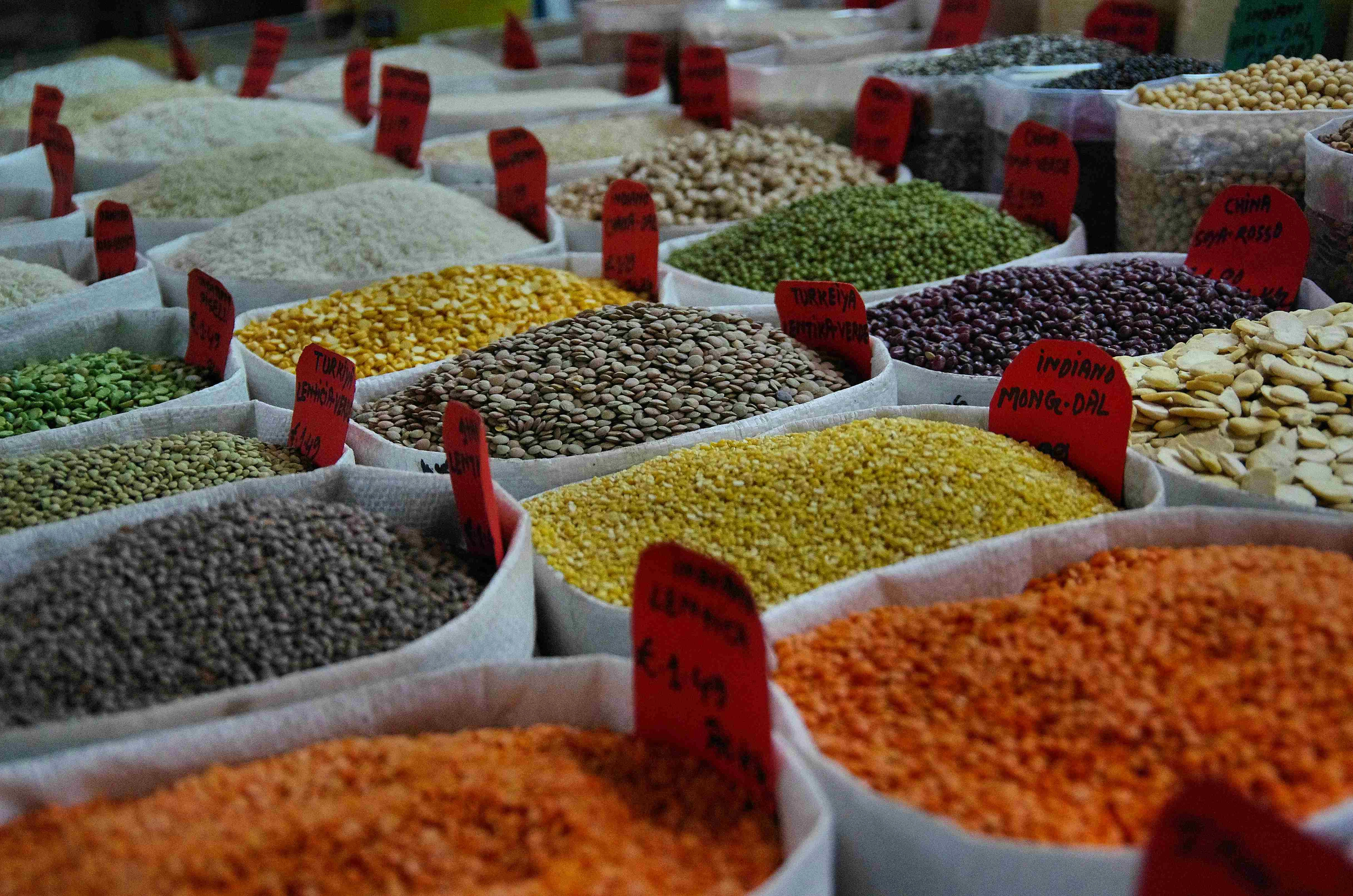 Colorful Grains and Legumes Colorful Grains and Legumes