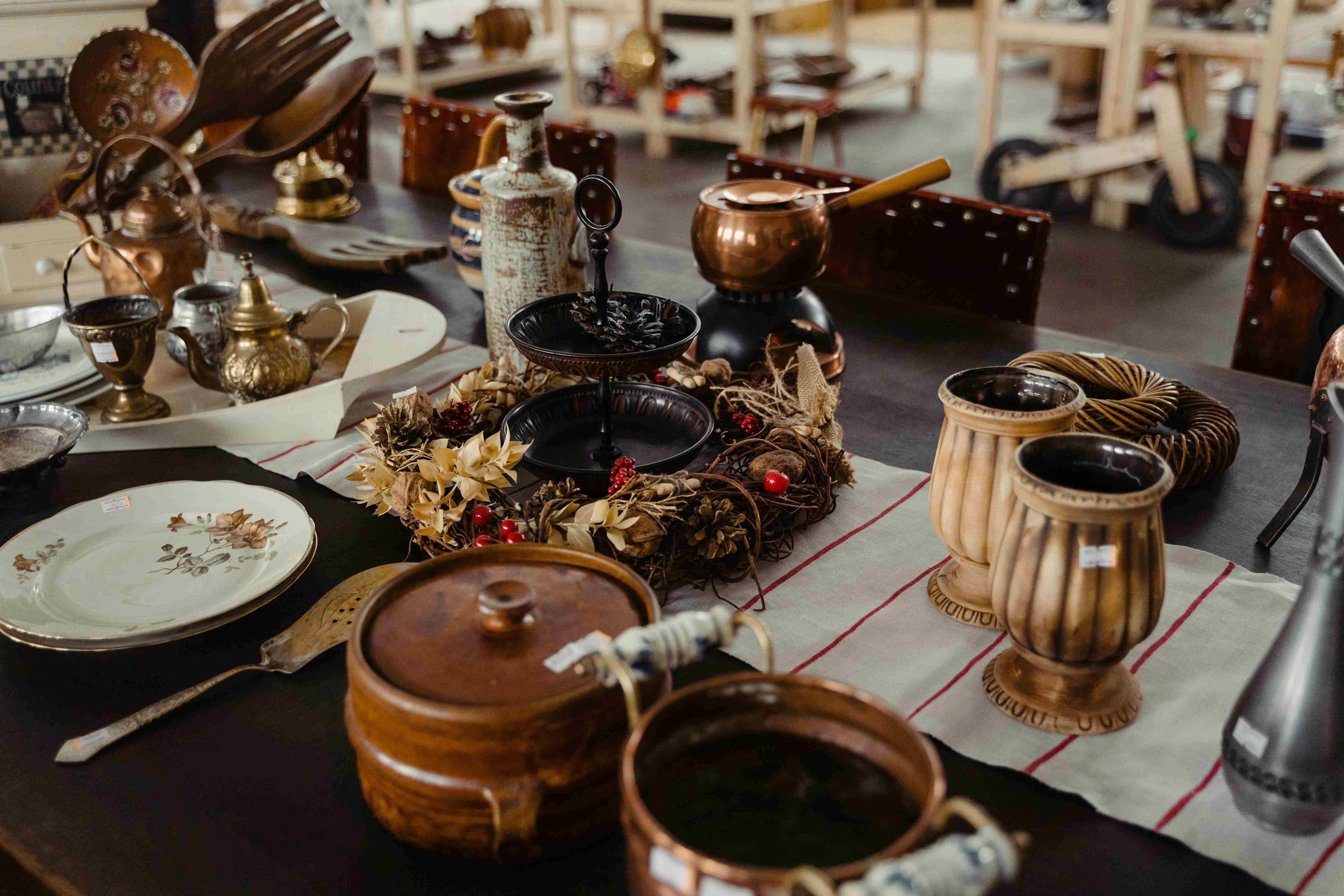 Vintage Tableware and Decorations Vintage Tableware and Decorations